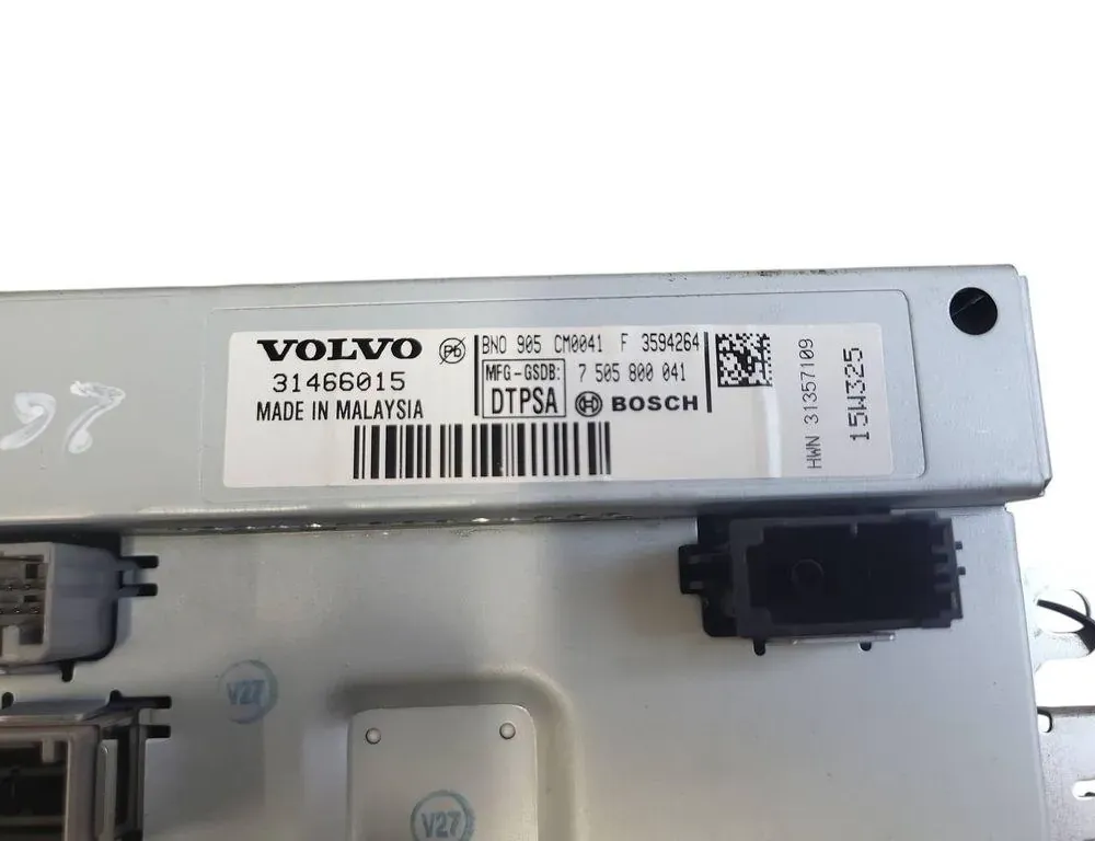 VOLVO V40 2 generation (2012-2020) Affichage de navigation 31466015 35105343
