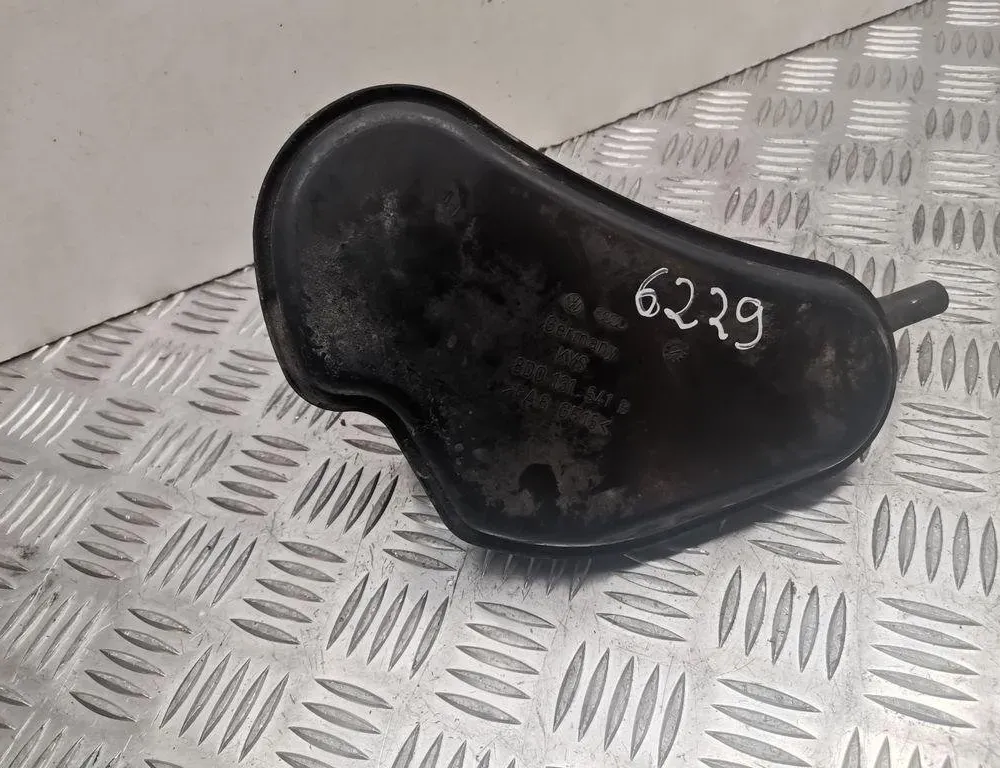 AUDI A4 B7/8E (2004-2008) Réservoir à vide 8D0131541B 30527347