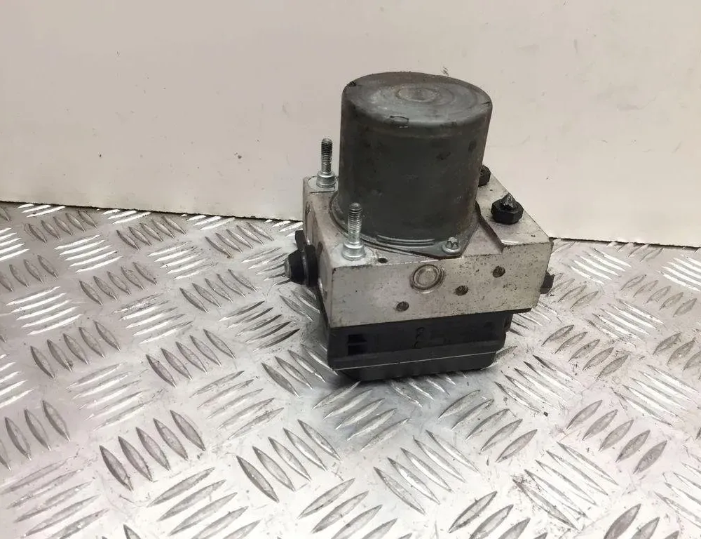 AUDI A4 B7/8E (2004-2008) Pompe ABS 8E0910517H014 30535491
