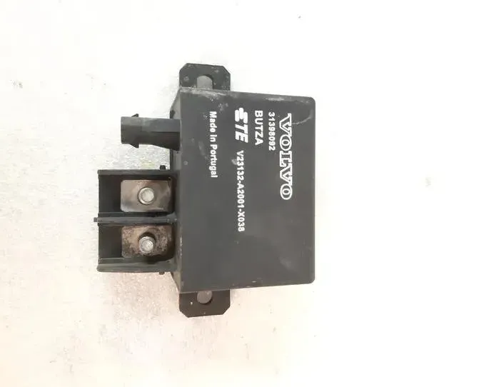VOLVO XC90 2 generation (2014-2024) Relais du ventilateur de refroidissement 31398092 27446886