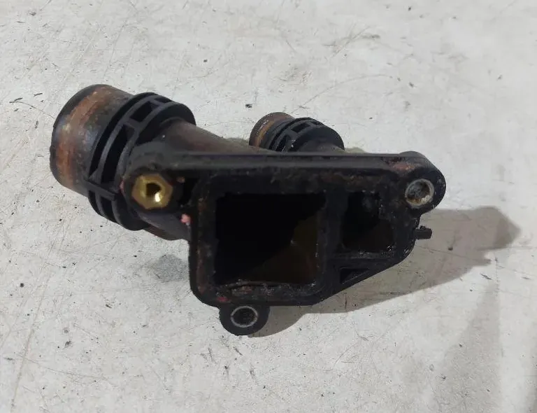 BMW 3 Series E90/E91/E92/E93 (2004-2013) Tuyau de liquide de refroidissement 7800048 34313117