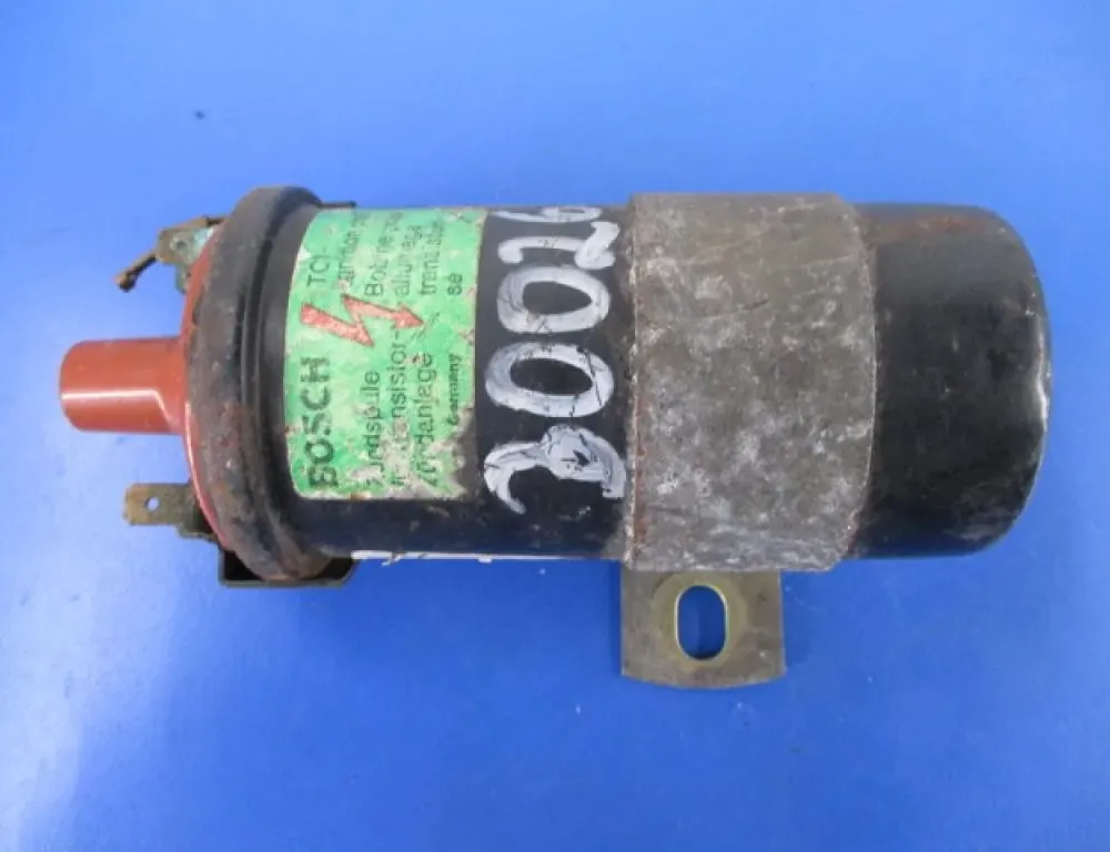 AUDI 80 B2 (1978-1986) Bobine d'allumage haute tension 32788053