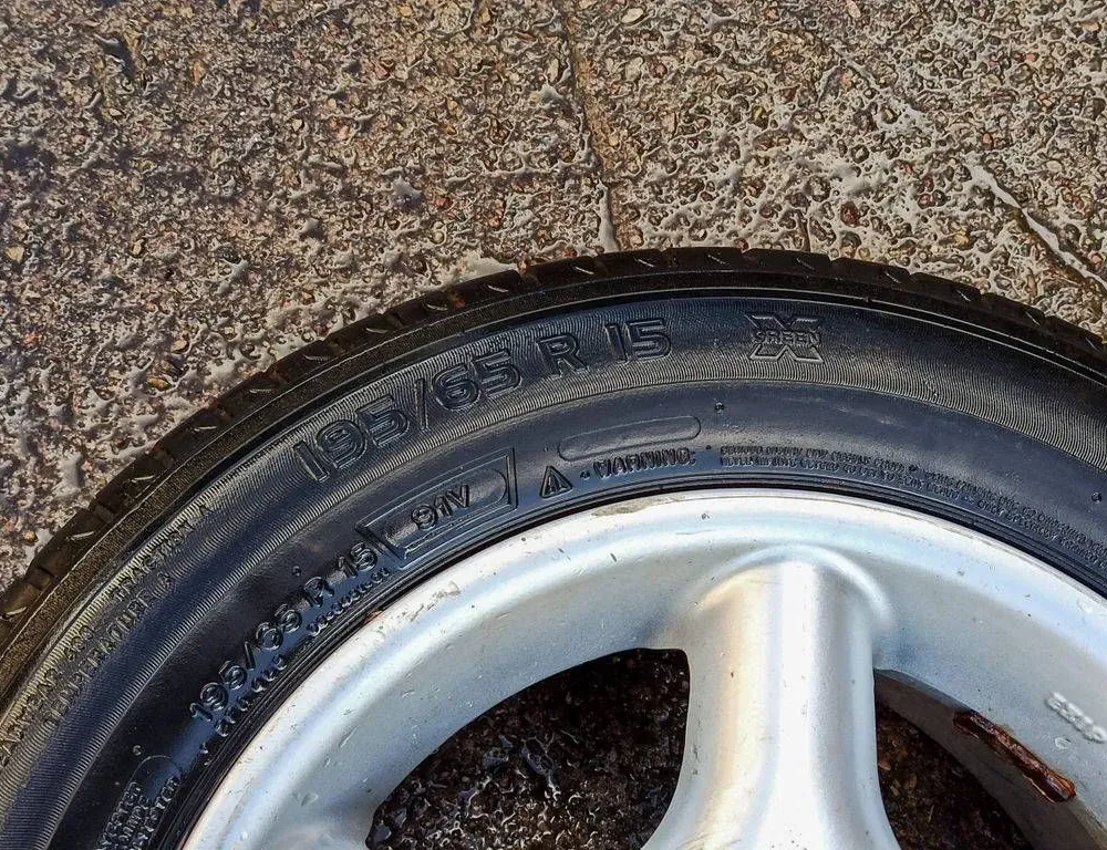 AUDI 80 B2 (1978-1986) Roue 19565R15,7J15H2 34273522