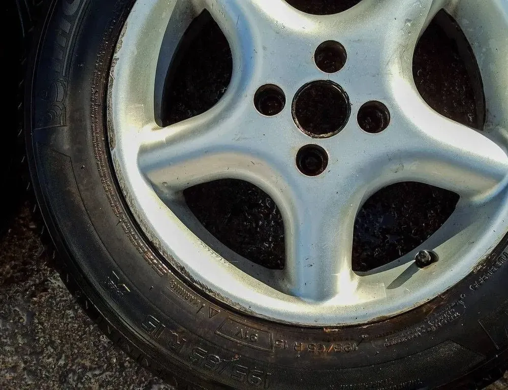 AUDI 80 B2 (1978-1986) Roue 19565R15,7J15H2 34273522