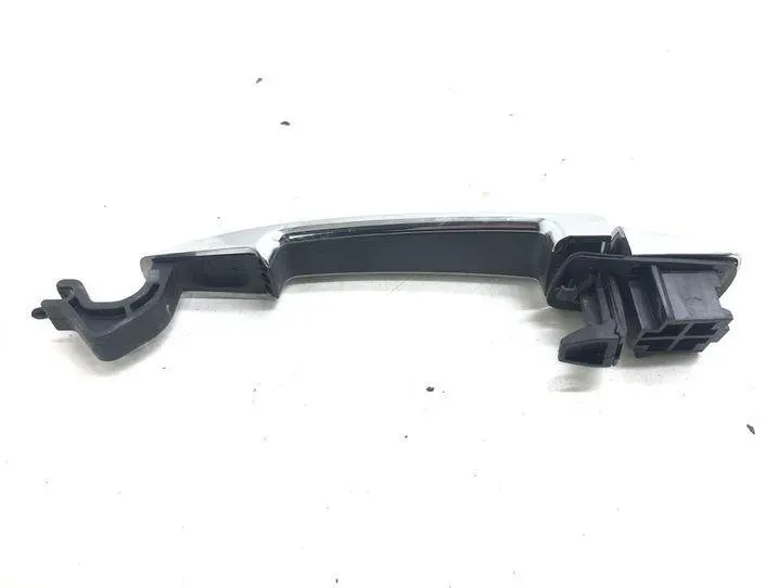 CITROËN C3 2 generation (2009-2016) Poignée extérieure de porte arrière gauche 96845614,96861424 21320310