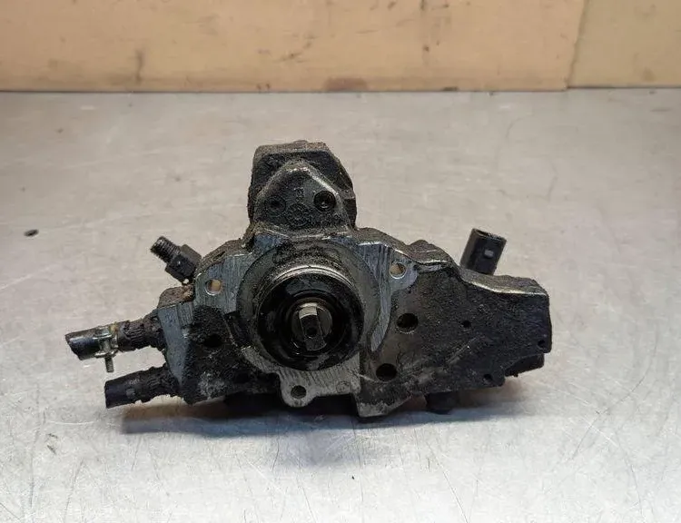 MERCEDES-BENZ E-Class W210 (1995-2002) Pompe à carburant A6480700001 31741116