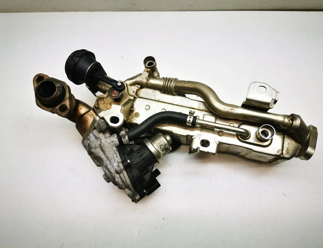 BMW 5 Series F10/F11 (2009-2017) Refroidisseur EGR 737891,8513691 13637404