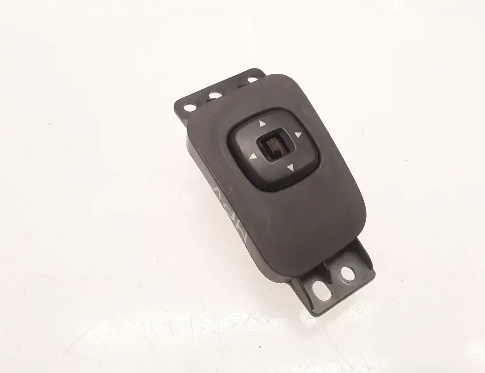 MAZDA MPV LW (1999-2006) Commutateur de réglage du miroir LD4766600 13506608