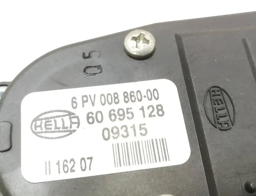 ALFA ROMEO 159 1 generation (2005-2011) Pédale d'accélérateur 6PV00886000,60695128 28831813