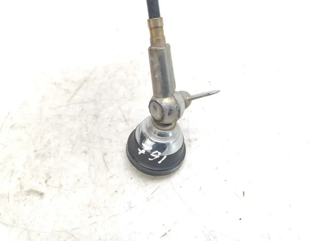 AUDI A8 D2/4D (1994-2002) Antenne 30338483