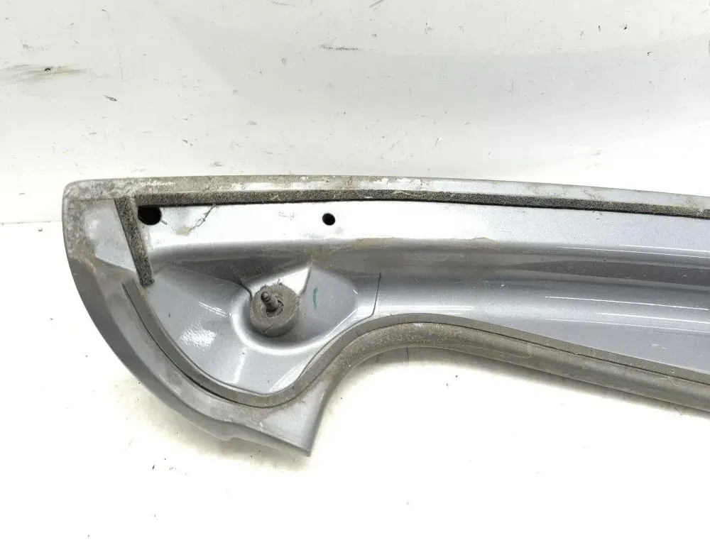 HYUNDAI ix35 1 generation (2009-2015) Becquet de coffre 872102Y000 30410640