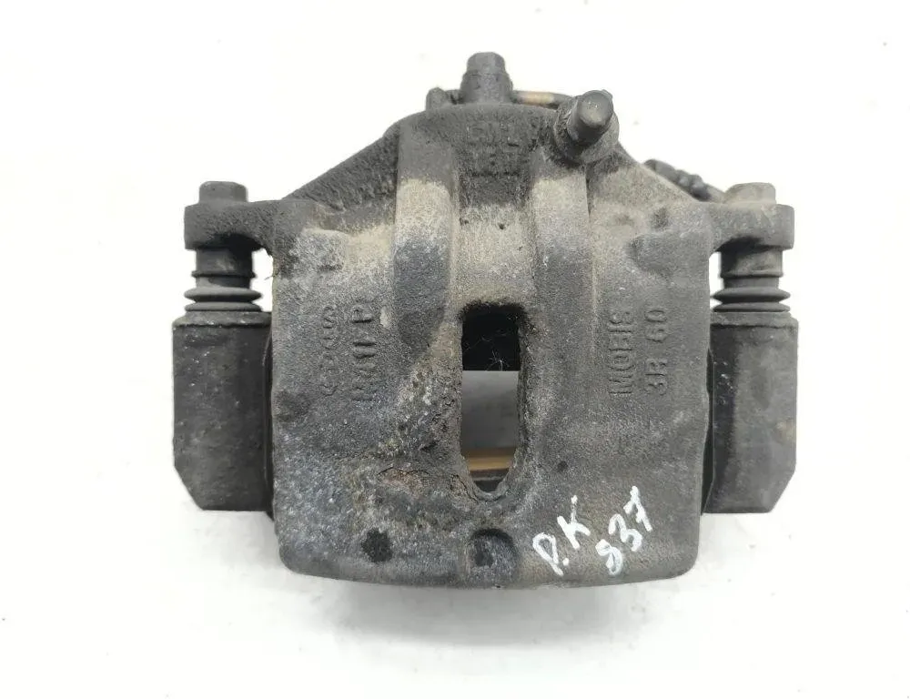 HYUNDAI ix35 1 generation (2009-2015) Étrier de frein avant gauche 30410671