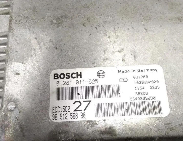 PEUGEOT 206 1 generation (1998-2009) Calculateur d'unité de commande du moteur 0281011525 30797154
