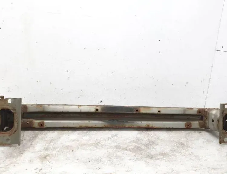 TOYOTA Avensis 2 generation (2002-2009) Barre de renfort avant 1C0 32992826