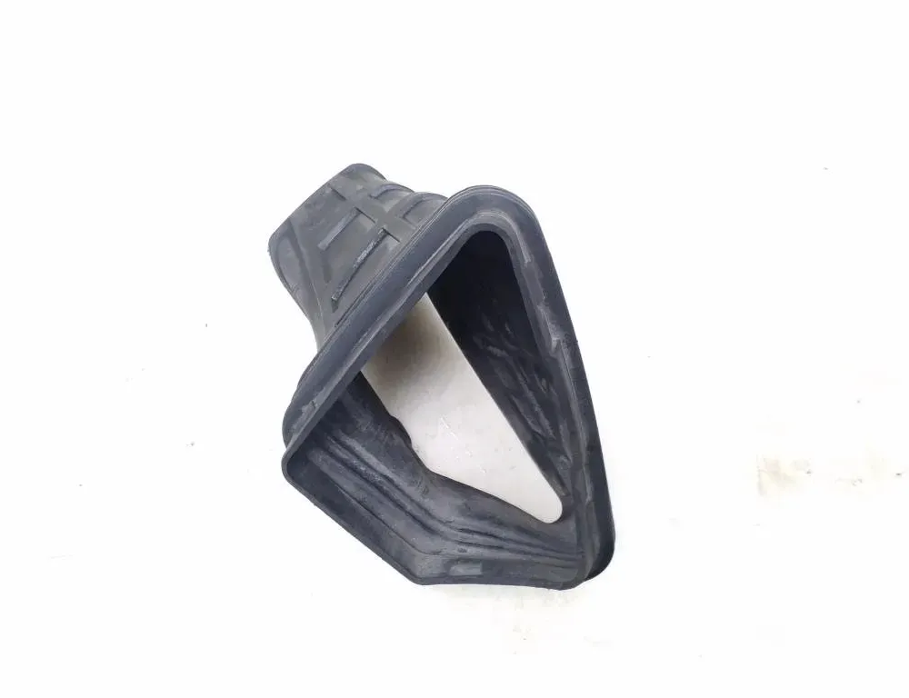 AUDI A4 B8/8K (2011-2016) Tuyau d'alimentation en air 1020448S01 25076501