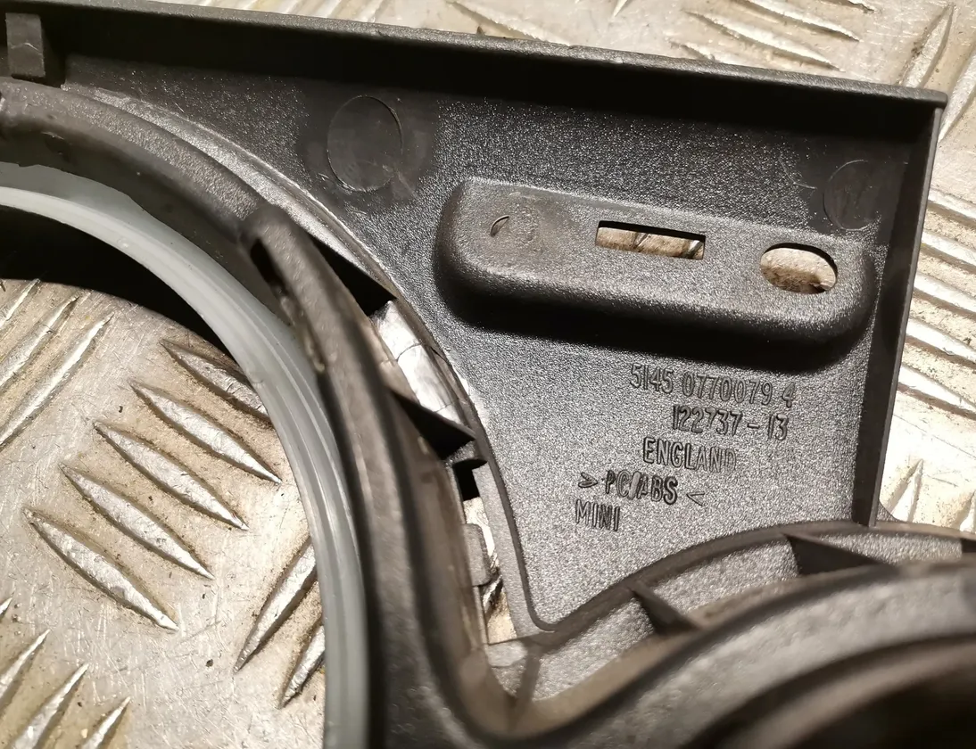 MINI Cooper R50 (2001-2006) Bouches d'aération de la console centrale 0770079 17238962