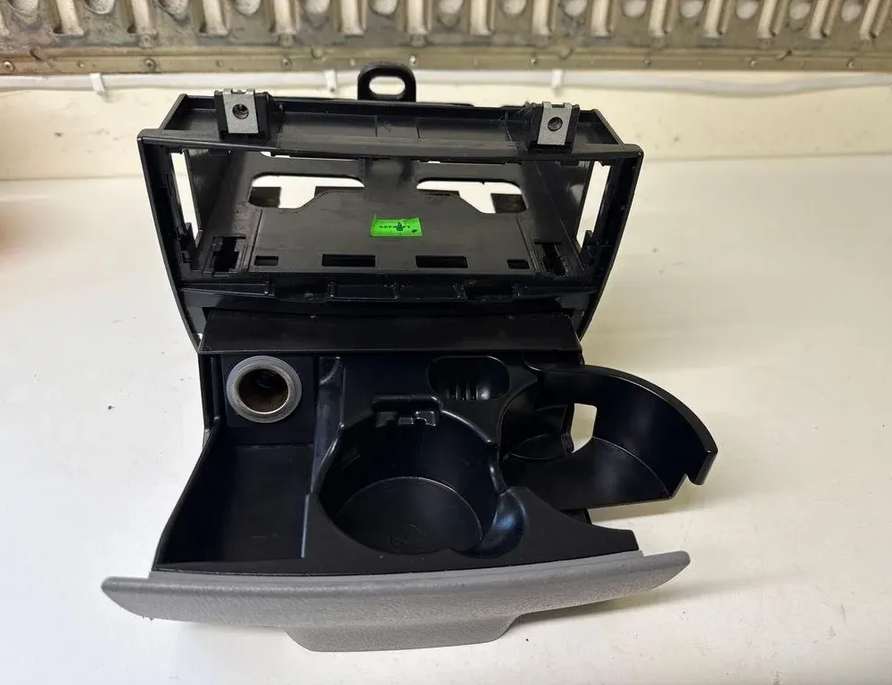 MERCEDES-BENZ Sprinter 2 generation (906) (2006-2018) Porte-gobelet A9068100028,A9066800558 34774677