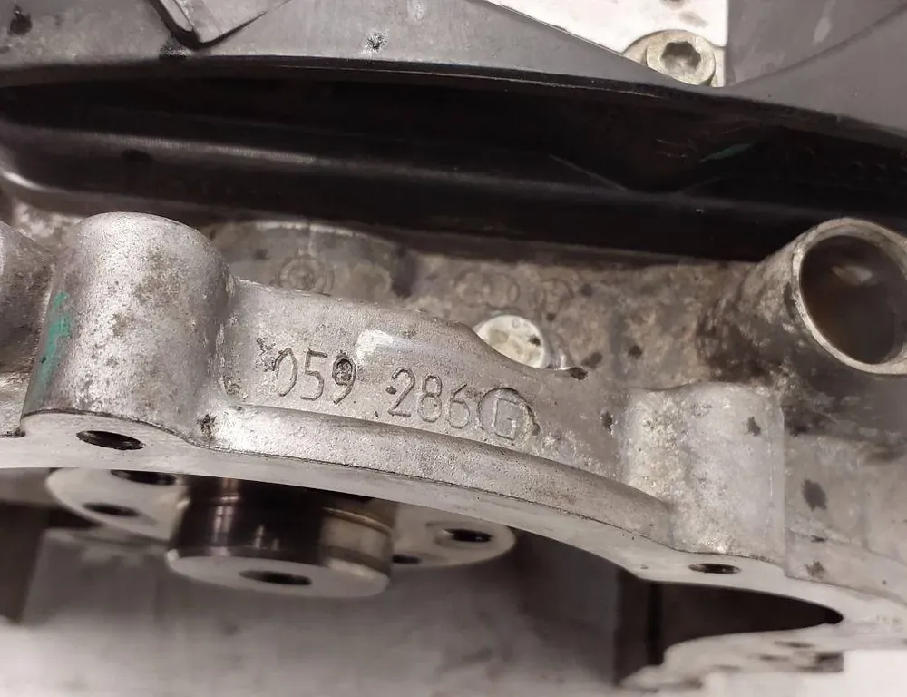 AUDI A8 D3/4E (2002-2010) Culasse de moteur 059286G 34147685