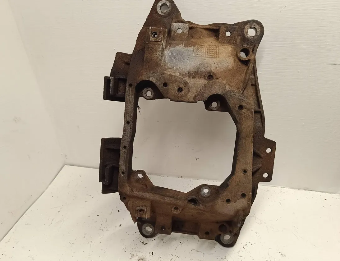 AUDI A6 allroad C7 (2012-2019) Support de montage de boîte de vitesses 4G0399263R 27659953