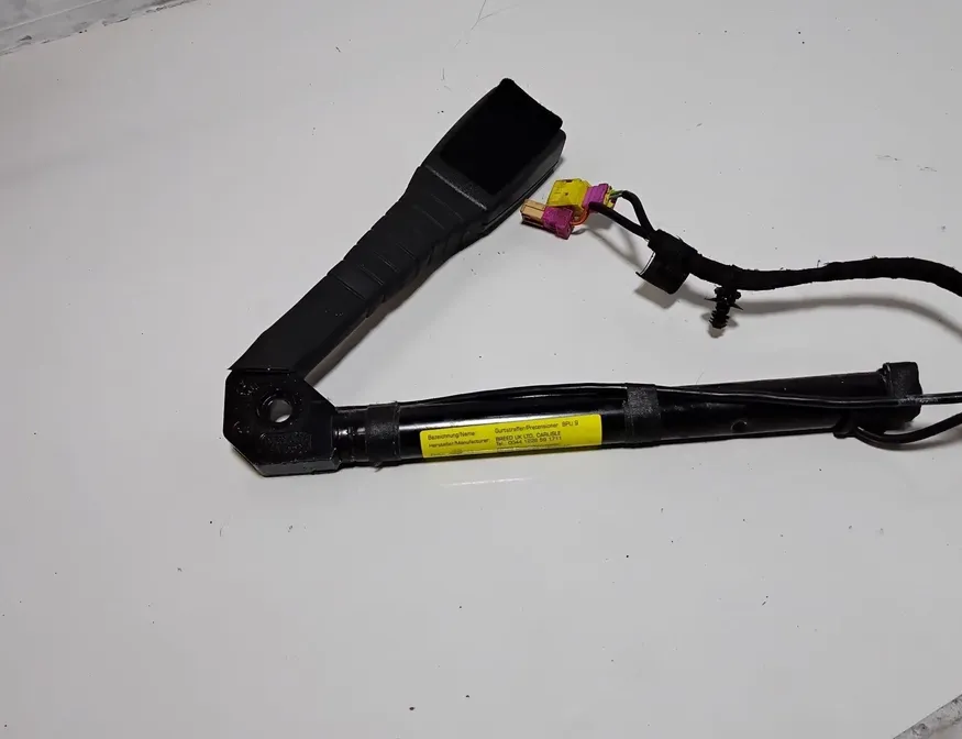 OPEL Signum C (2003-2008) Boucle de siège avant gauche 13127947F 27728191