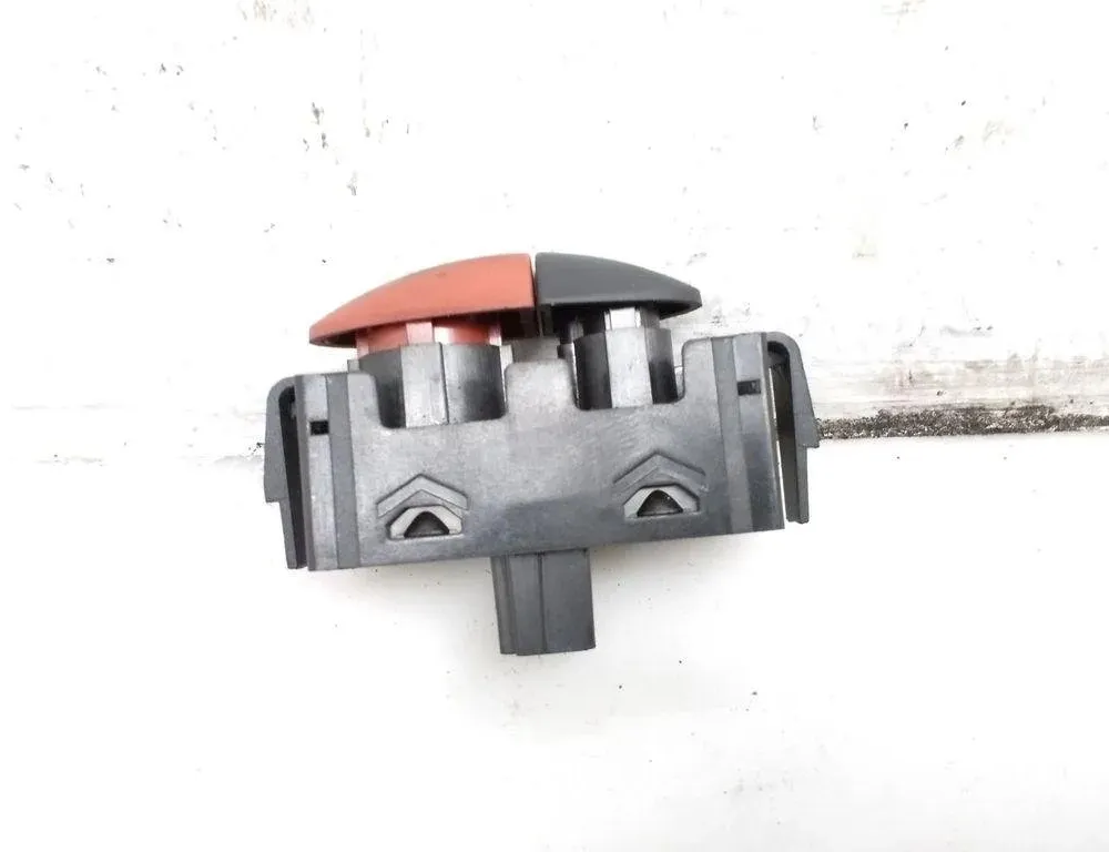 OPEL Movano 2 generation (B) (2010-2021) Bouton de danger 252100991 31272546