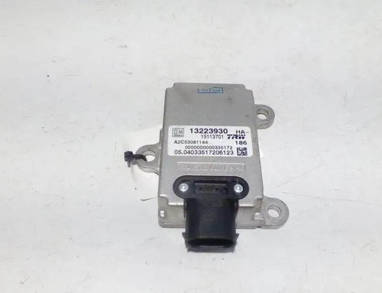 SAAB 9-3 2 generation (2002-2014) Capteur d'accélération 13223930 34786877