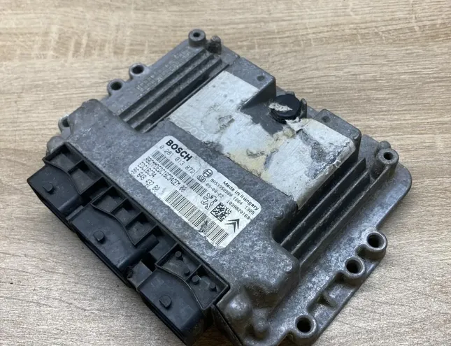 PEUGEOT 308 T7 (2007-2015) Calculateur d'unité de commande du moteur 9664843780,0281013872 34281625