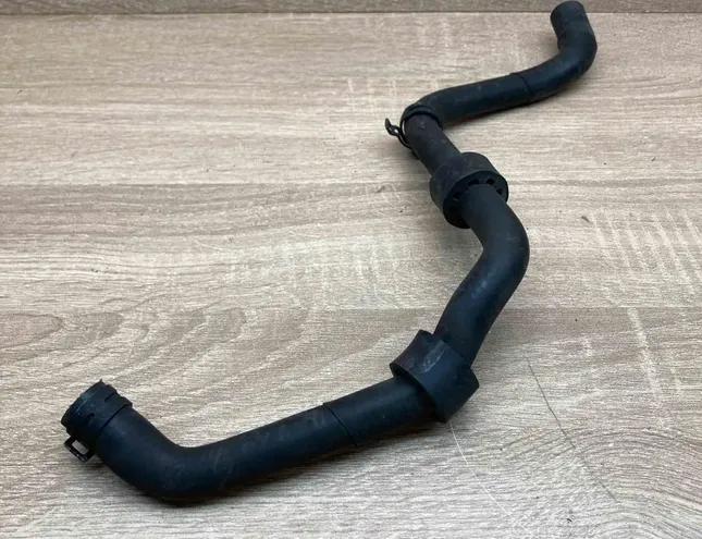 VOLKSWAGEN Touran 1 generation (2003-2015) Tuyau de liquide de refroidissement 0121109 34390253