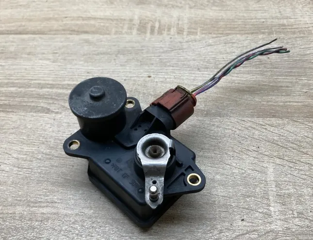 VOLKSWAGEN Golf 1 generation (1974-1993) Capteur d'accélération 3249060115 34456897