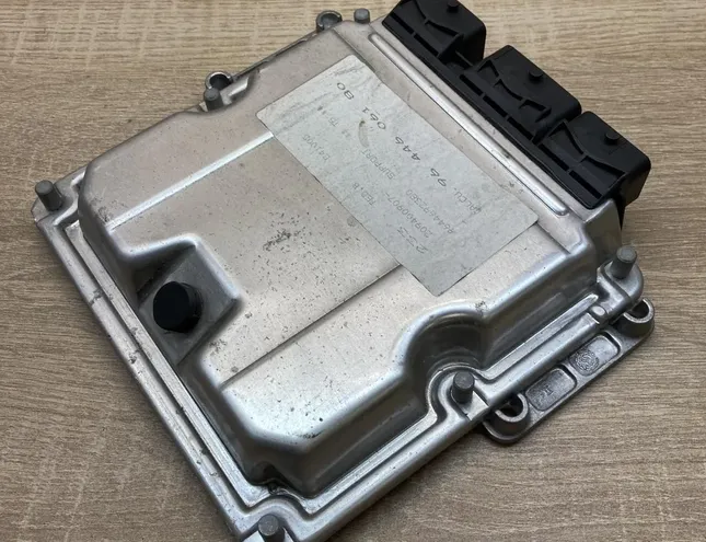 PEUGEOT 307 1 generation (2001-2008) Calculateur d'unité de commande du moteur 9644606180,0281010779 34427379