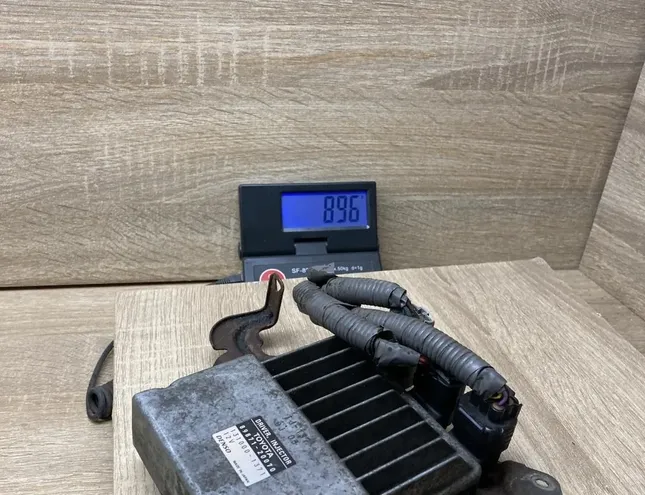 TOYOTA Avensis 2 generation (2002-2009) Calculateur d'injecteurs de carburant 8987120070,1310001371 34294419