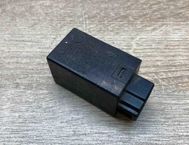 MAZDA 323 BA (1994-2000) Relais 3211138320 34360225