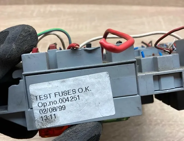 OPEL Astra G (1998-2009) Boîte à fusibles 90589965,Fuse 34382069