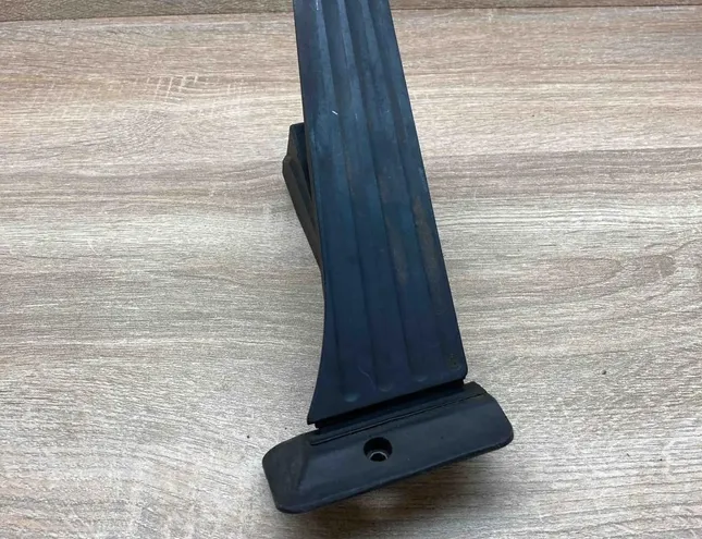 BMW 3 Series E21 (1975-1983) Pédale d'accélérateur 6789999,259160 34359520