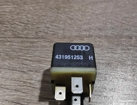 AUDI 80 B4 (1991-1996) Relais 431951253h,204 34412341