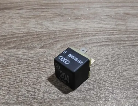 AUDI 80 B4 (1991-1996) Relais 431951253h,204 34412341