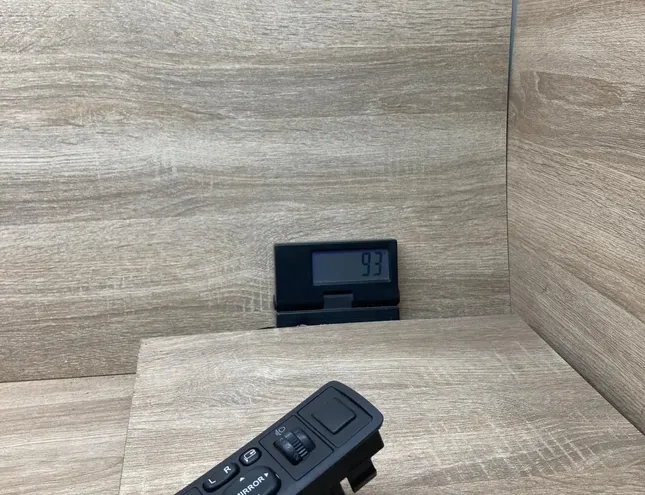 TOYOTA Avensis 2 generation (2002-2009) Commutateur de réglage du miroir 777669,183575 34456871