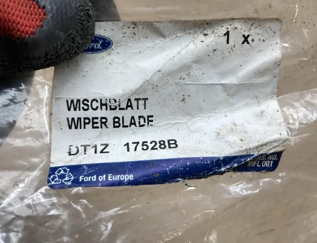 FORD Tourneo Connect 2 generation (2013-2022) Bras d'essuie-glace avant DT1Z17528B,DT1Z17528B 34431188