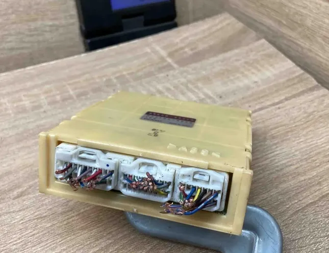 TOYOTA Avensis Verso 1 generation (2001-2003) ZGW 8865044210,0771005520 34390524