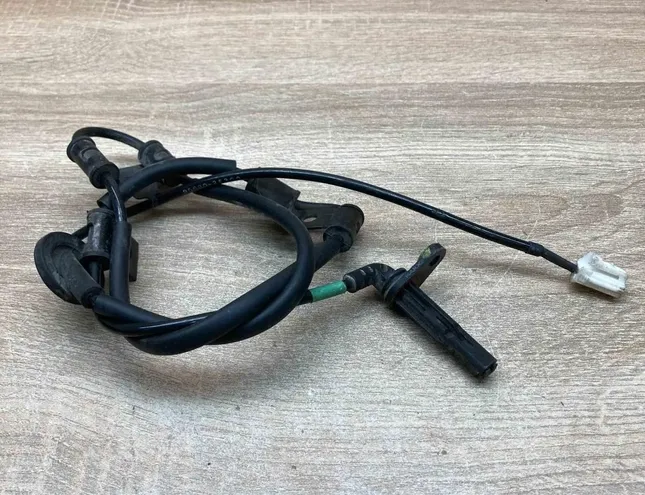 HYUNDAI Tucson 2 generation (2009-2015) Capteur de vitesse TusconRearABSSensor 34298759