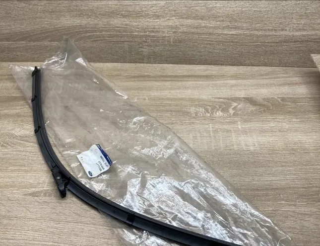 FORD Tourneo Connect 2 generation (2013-2022) Bras d'essuie-glace avant DT1Z17528B,DT1Z17528B 34431188
