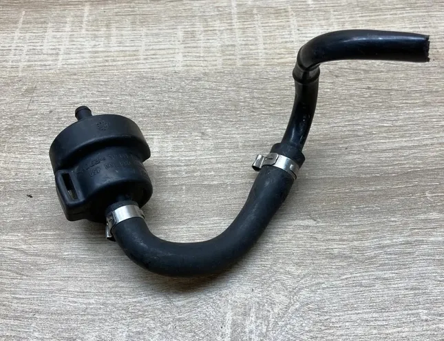 VOLKSWAGEN Passat B5 (1996-2005) Soupape à vide 058133459,42115903 34426156
