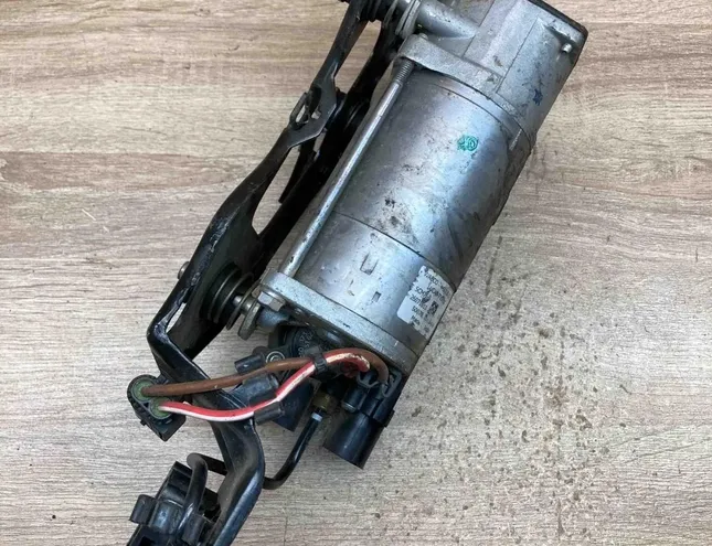 BMW X5 E53 (1999-2006) Compresseur de suspension 6875177,4430200231 34385526