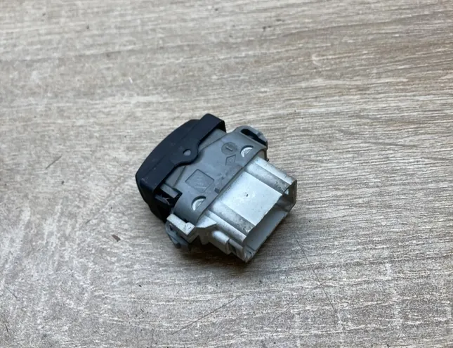 RENAULT Megane 2 generation (2002-2012) Interrupteur de verrouillage centralisé 28082 34433826