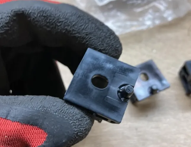 HYUNDAI i10 1 generation (2007-2013) Garniture de phare avant droit 921731K000 34290015