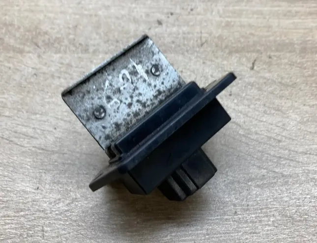 MAZDA 626 GE (1991-1997) Résistance de chauffage intérieur HB151GA5RA3F30,HB151GA5RA 34286095