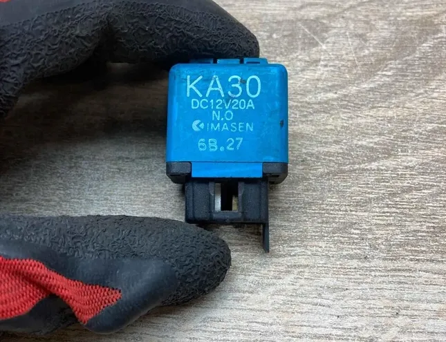 MAZDA 626 GE (1991-1997) Relais KA30,DC12V20A 34314897