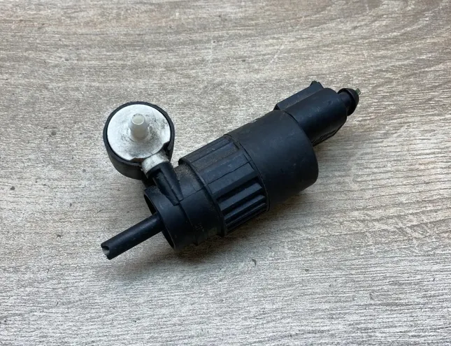 VOLKSWAGEN Touareg 1 generation (2002-2010) Pompe de lave-glace/glace 1J6955651 34422664