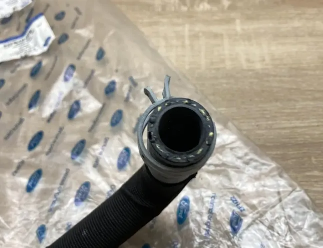 FORD Tourneo Connect 2 generation (2013-2022) Tuyau de liquide de refroidissement 2278438,KV618C351HF,KV618C351HF 34431191