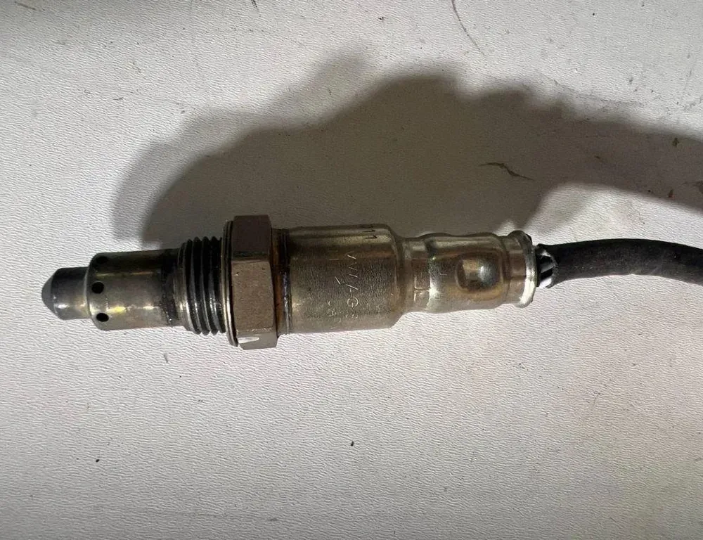 AUDI A4 B9/8W (2015-2024) Sonde à oxygène lambda 8W0906265AR 35052541